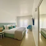 Avelas Ocean View *