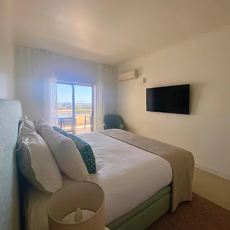 Avelas Ocean View شقة فيلامورا